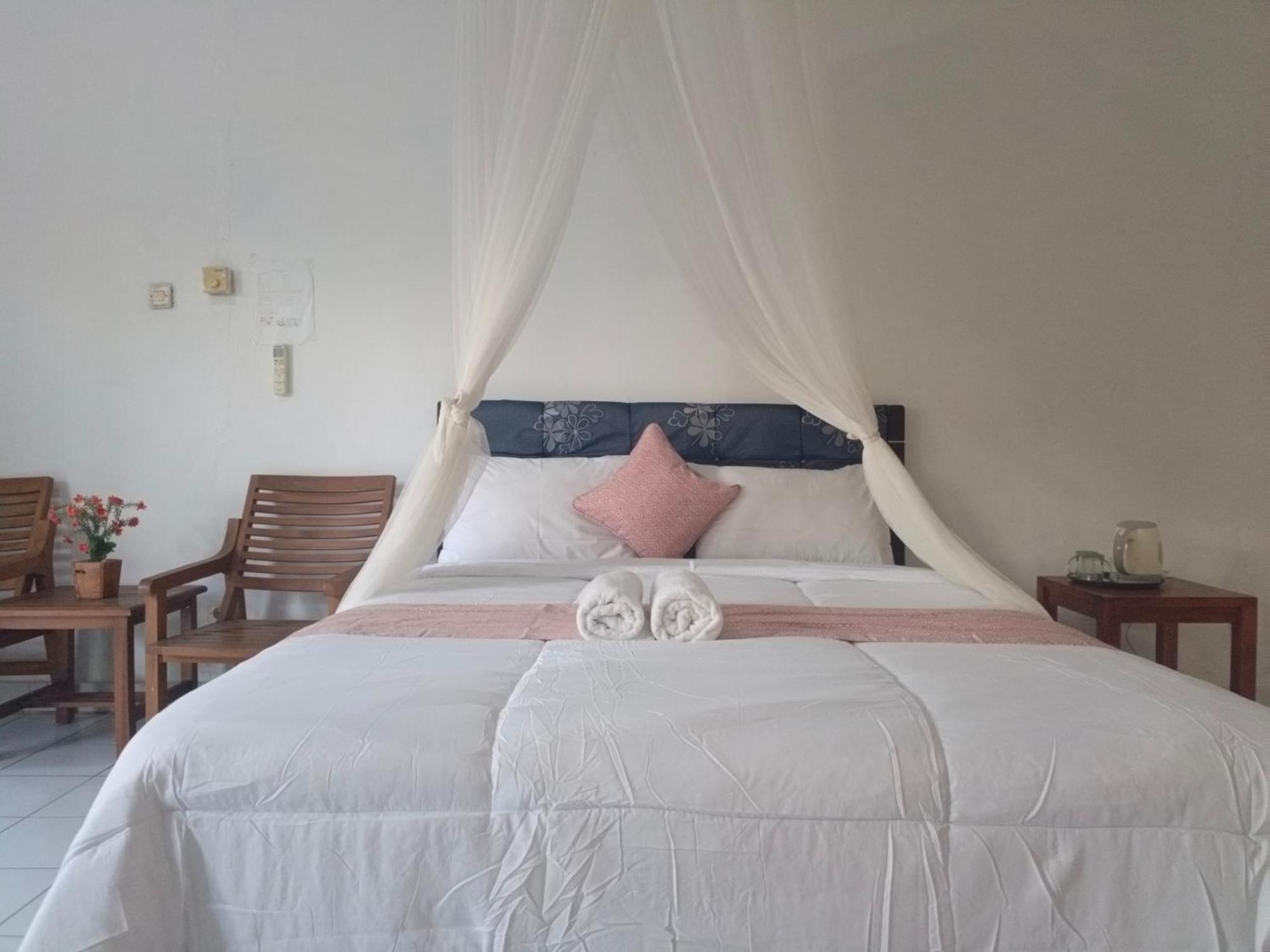 Kusuma Abiakta Sea Side Lembongan Hotel Luaran gambar
